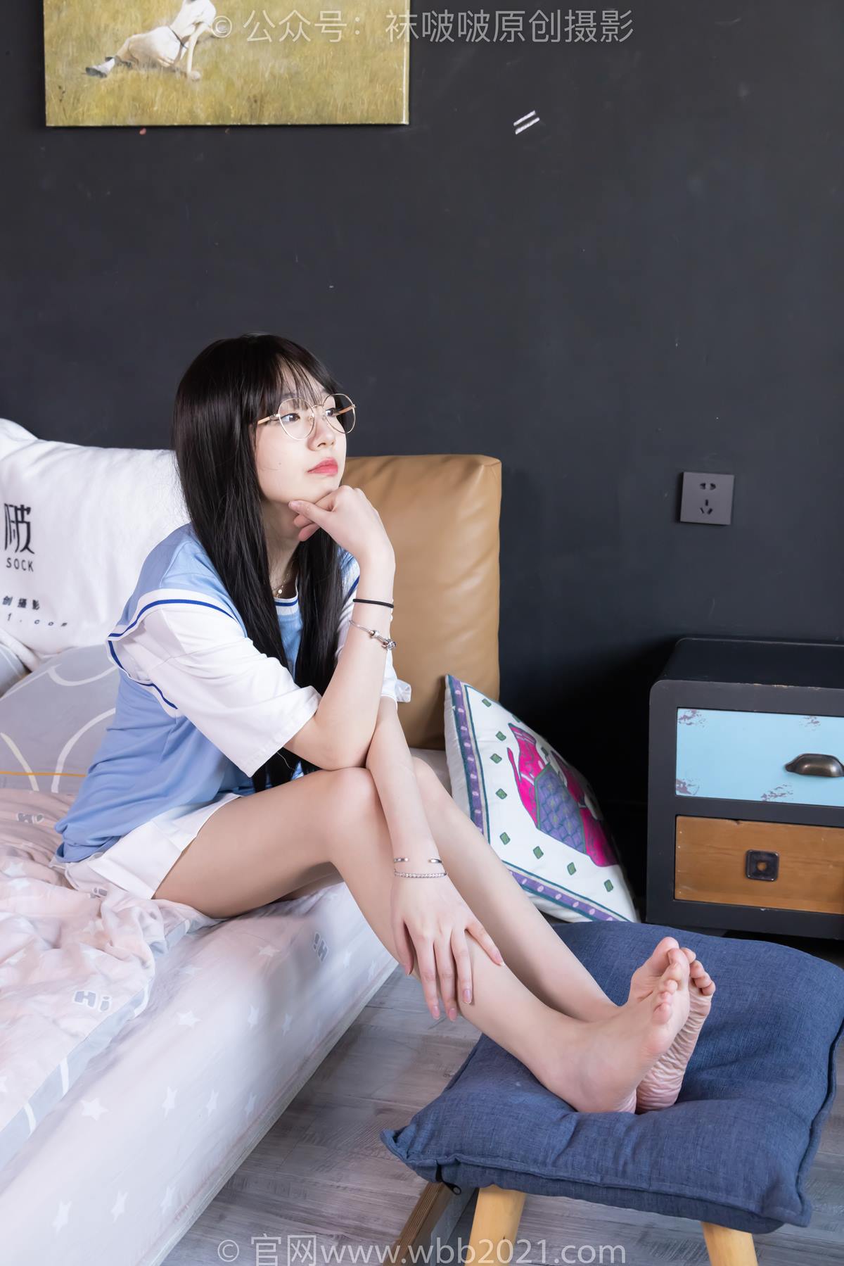 图片[6]-[BoBoSocks袜啵啵]NO.500 小甜豆&稚予 两双高跟鞋、两双人字拖、短黑丝、短白丝、裸足[145P/1V/7.45GB]-美图