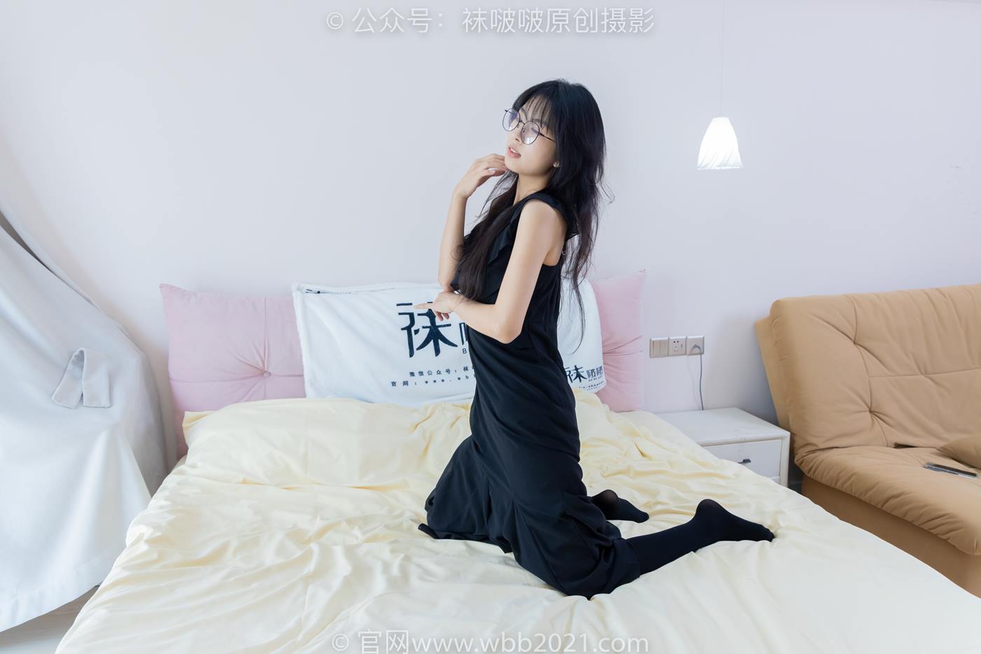 图片[1]-[BoBoSocks袜啵啵]NO.511 奶油-平底鞋、厚黑丝、做瑜伽动作时老头乐挠脚剧情[140P/1V/5.67GB]-美图