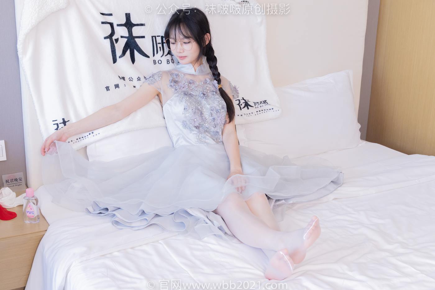 图片[4]-[BoBoSocks袜啵啵]NO.512 甜甜圈-高跟鞋、油亮薄白丝、袜踩奶油蛋糕剧情[143P/1V/6.31GB]-美图