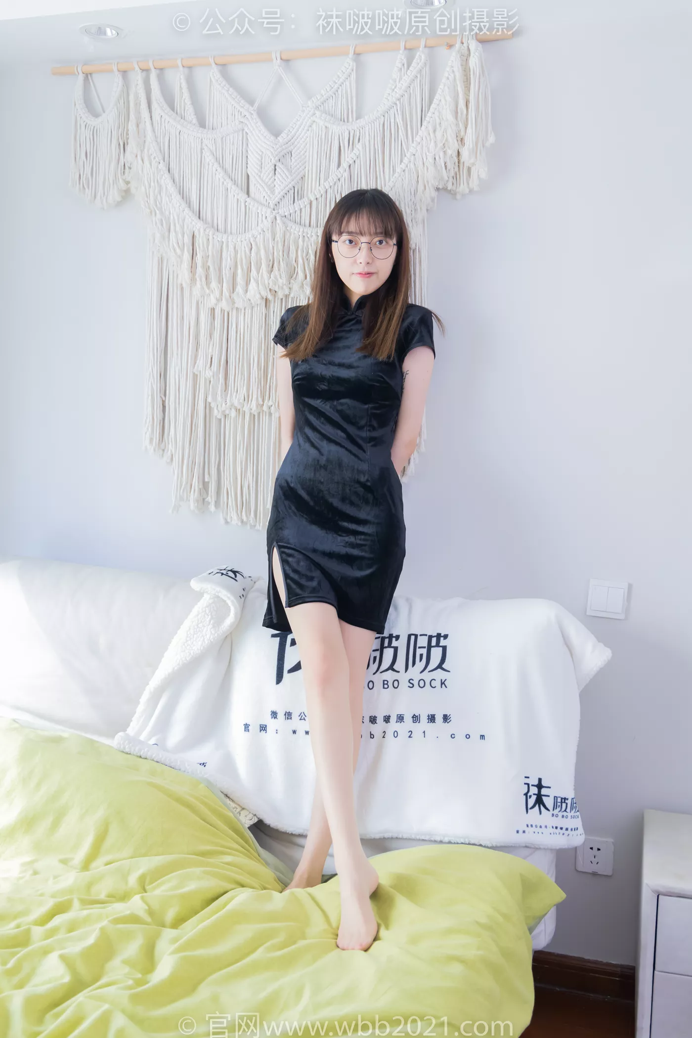 [BoBoSocks袜啵啵]NO.482 稚予-高跟鞋、厚黑丝大腿袜、肉丝、旗袍[140P/1V/5.56GB]-美图