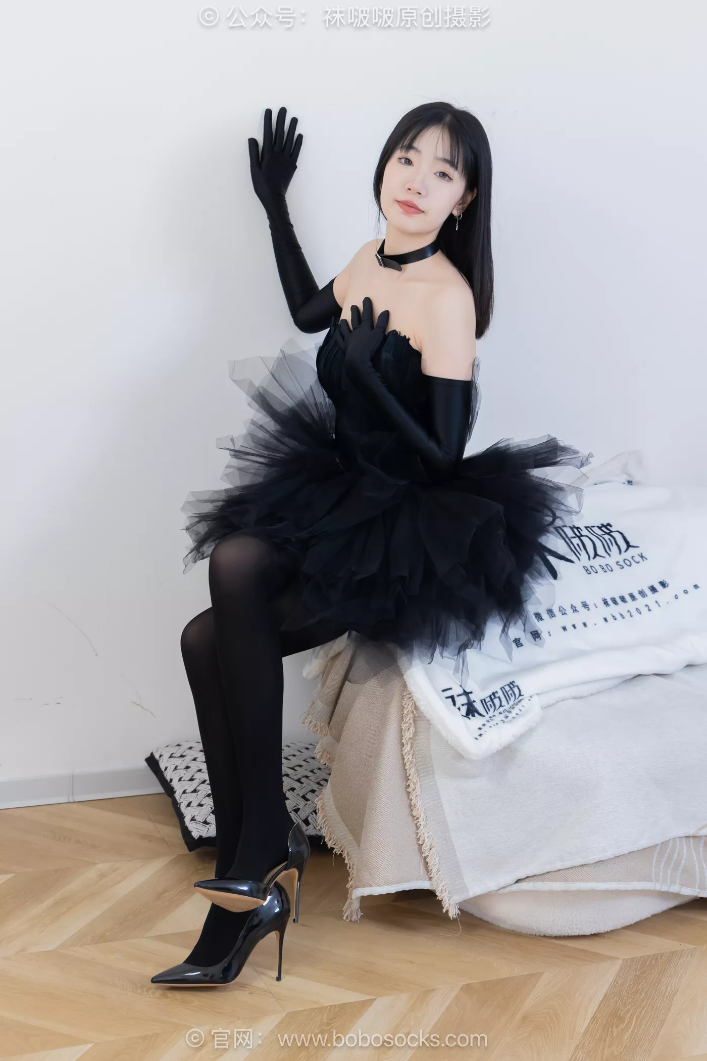 图片[3]-[BoBoSocks袜啵啵]NO.487 小甜豆 高跟鞋、油亮厚黑丝、黑色丝手套[145P/1V/5.59GB]-美图