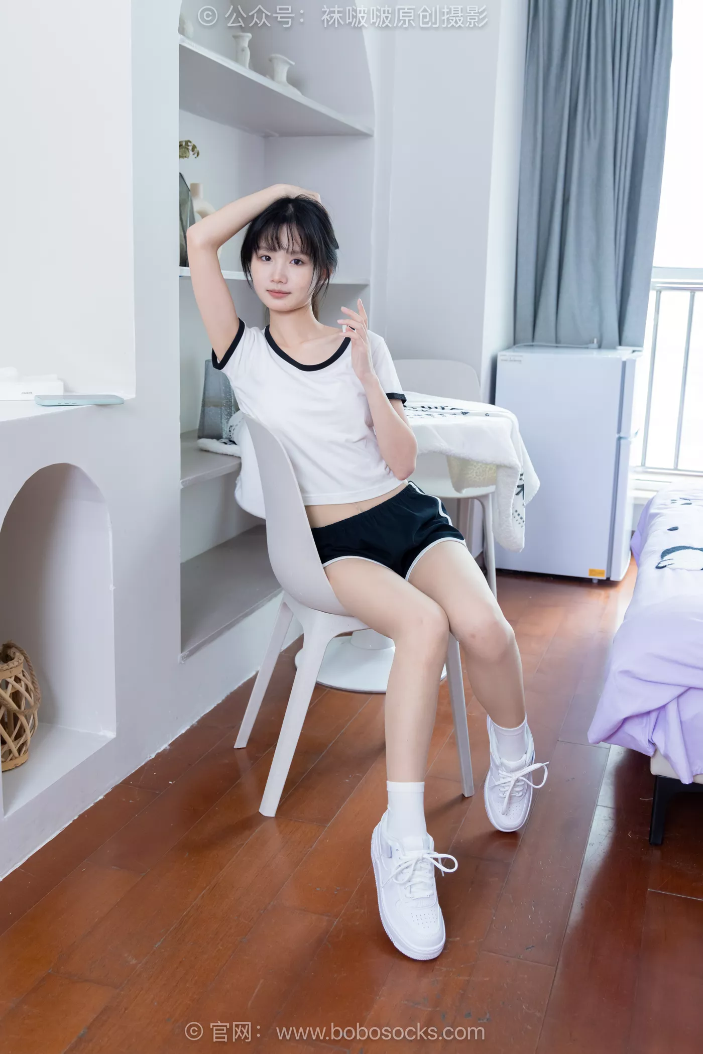 图片[2]-[BoBoSocks袜啵啵]NO.488 甜甜圈 板鞋、白棉袜、薄肉丝[146P/1V/7.21GB]-美图