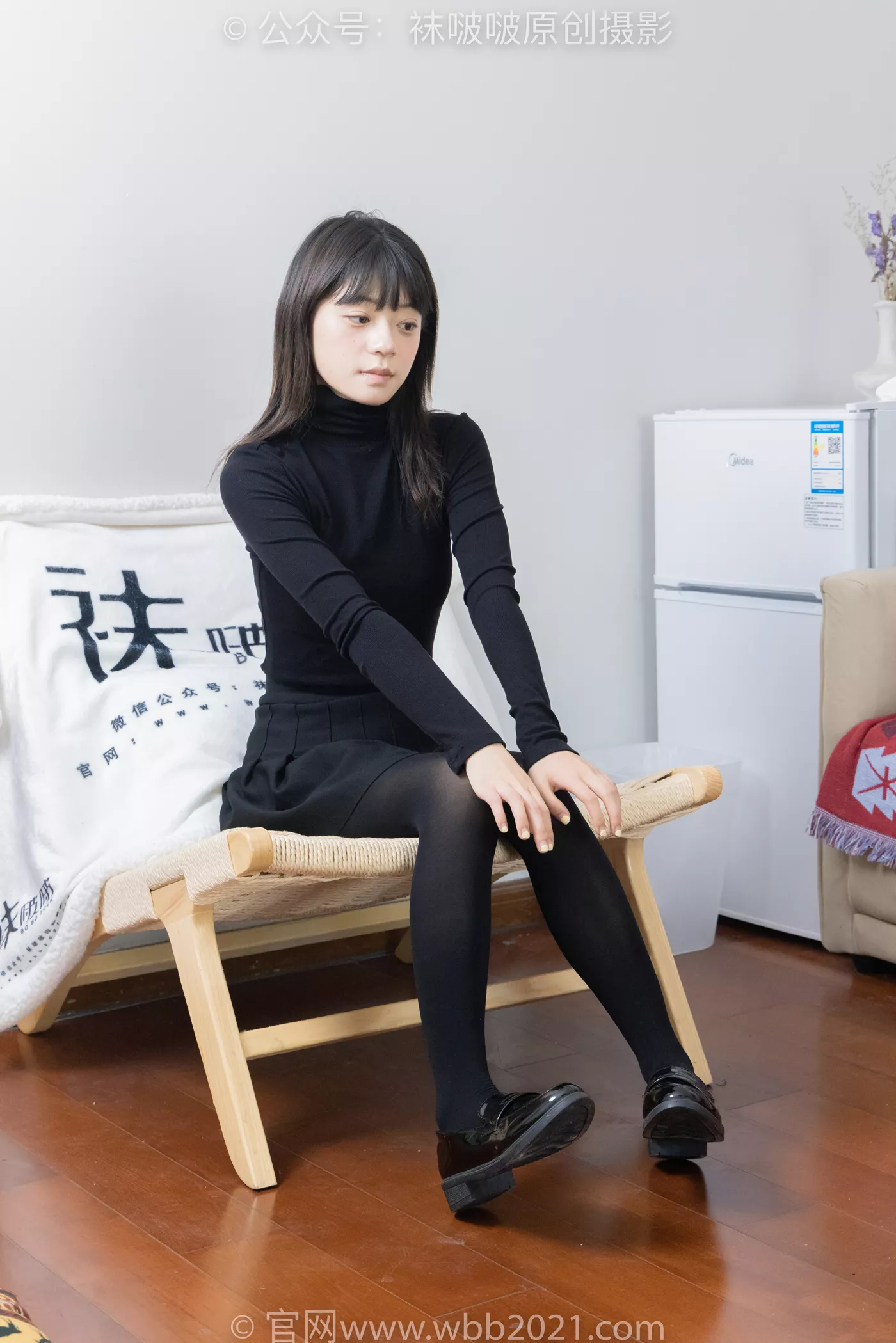 [BoBoSocks袜啵啵]NO.466 糯米-皮鞋、厚黑丝[140P/1V/7.09GB]-美图