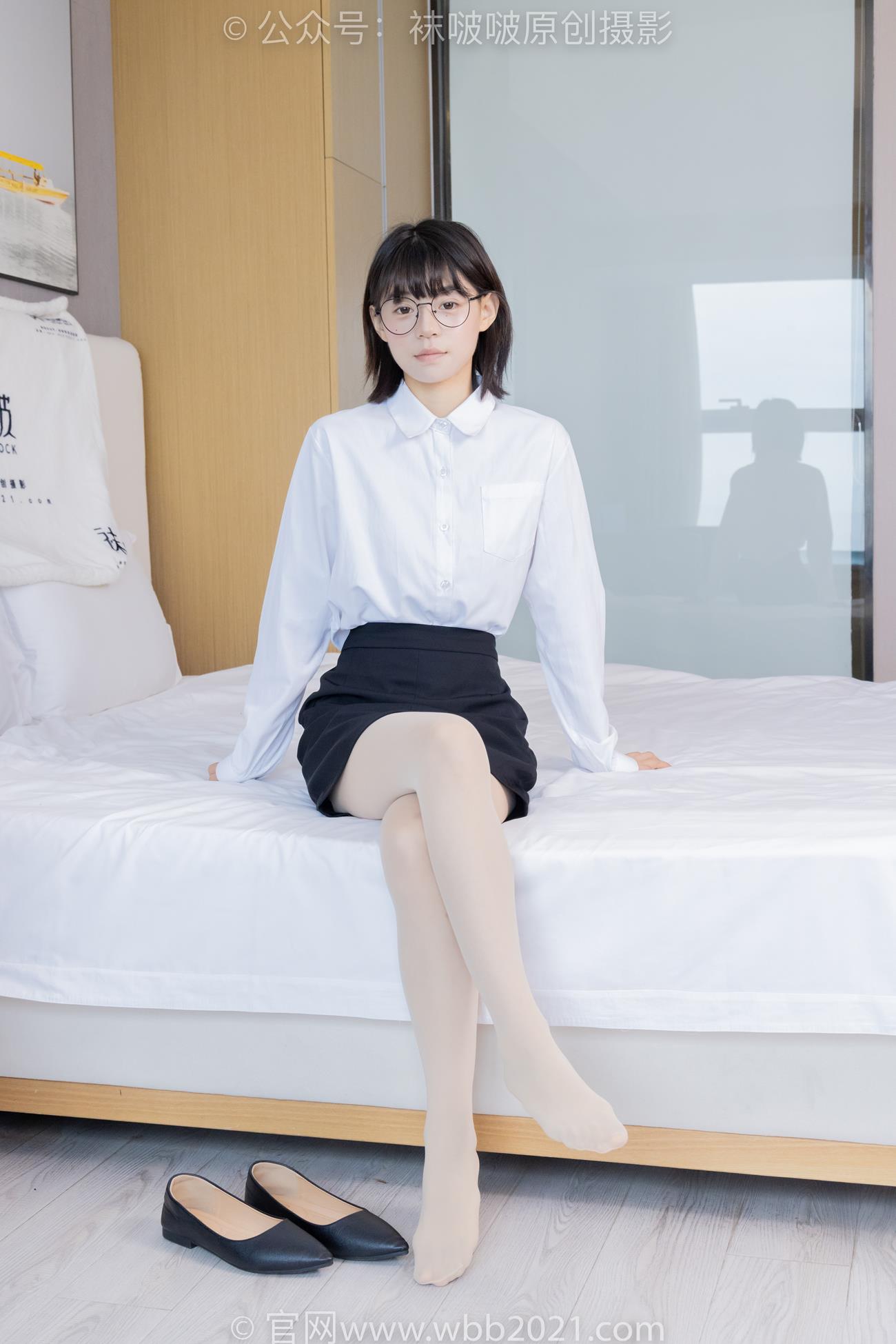 图片[4]-[BoBoSocks袜啵啵]NO.436 糯米-OL至服、两双平底鞋、薄黑丝、厚肉丝[150P/1V/6.51GB]-美图