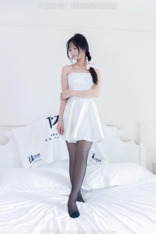 [BoBoSocks袜啵啵]NO.411 甜甜圈-高跟鞋、高跟凉鞋、黑丝[149P/1V/6.18GB]-美图