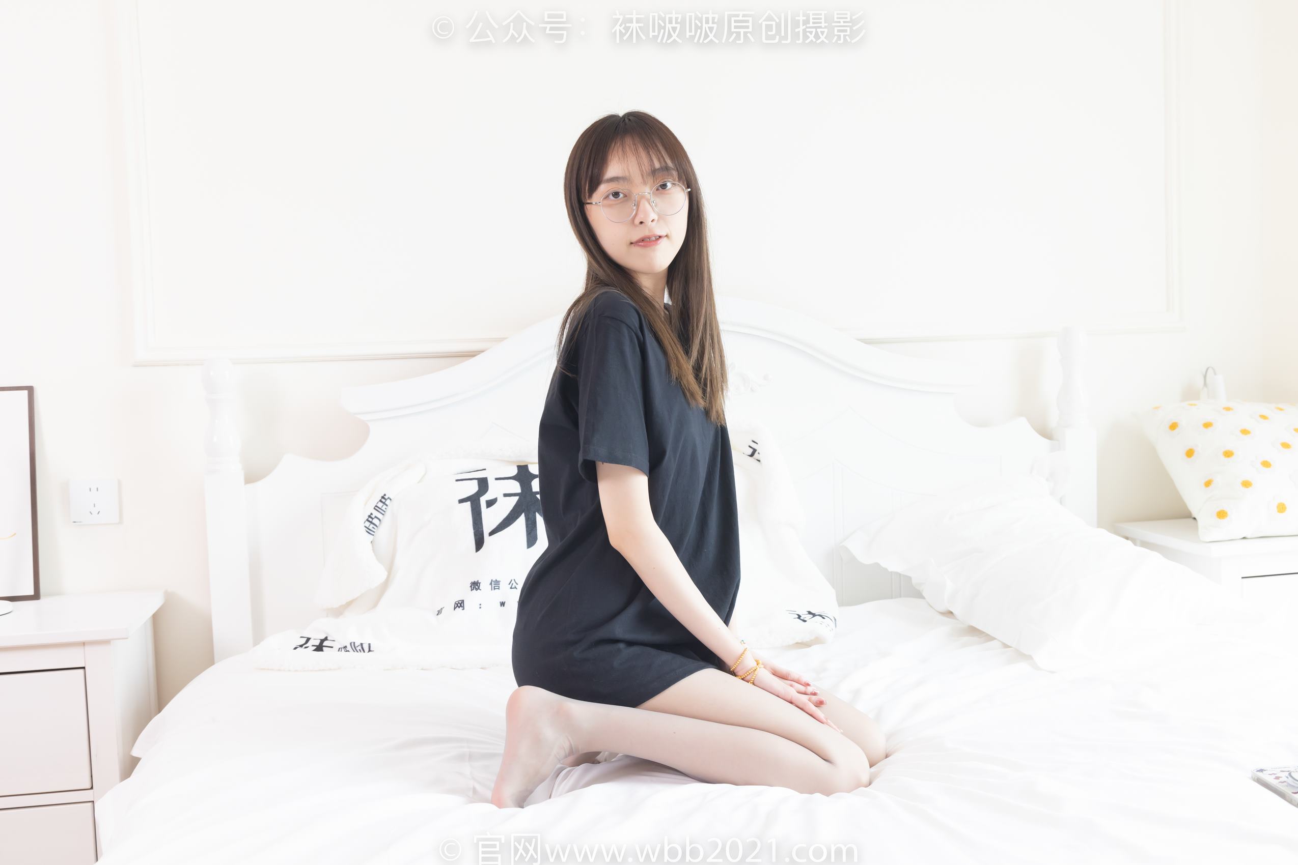 图片[1]-[BoBoSocks袜啵啵]NO.379 稚予-板鞋、灰丝[140P/1V/5.33GB]-美图