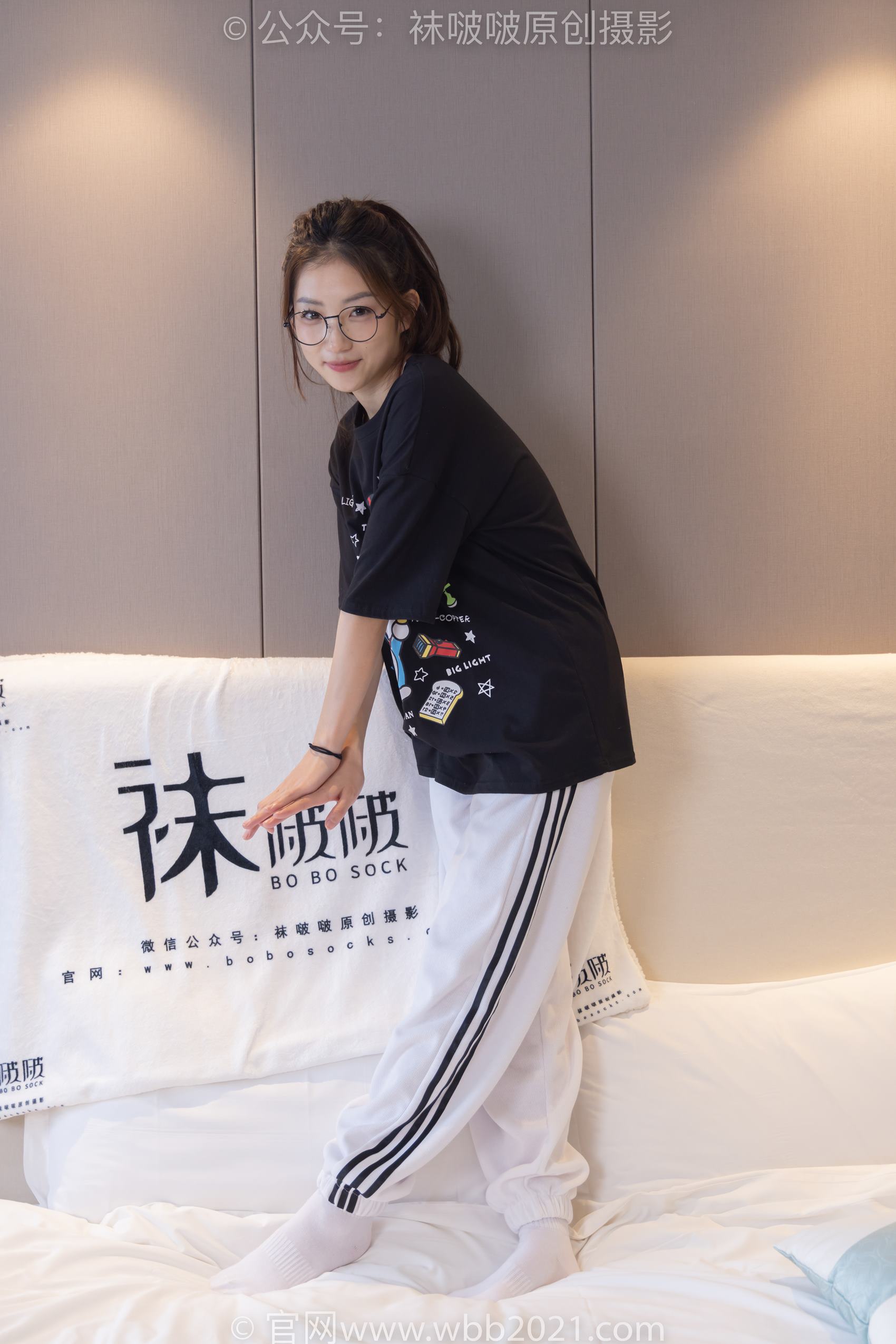 图片[1]-[BoBoSocks袜啵啵]NO.382 小沫-板鞋、白棉袜[143P/1V/5.58GB]-美图