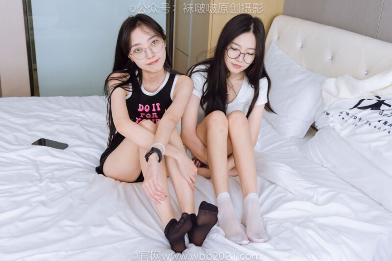 [BoBoSocks袜啵啵]NO.383 奶油-长靴、高跟长靴、黑丝、往袜、裸足[150P/1V/6.52GB]-美图