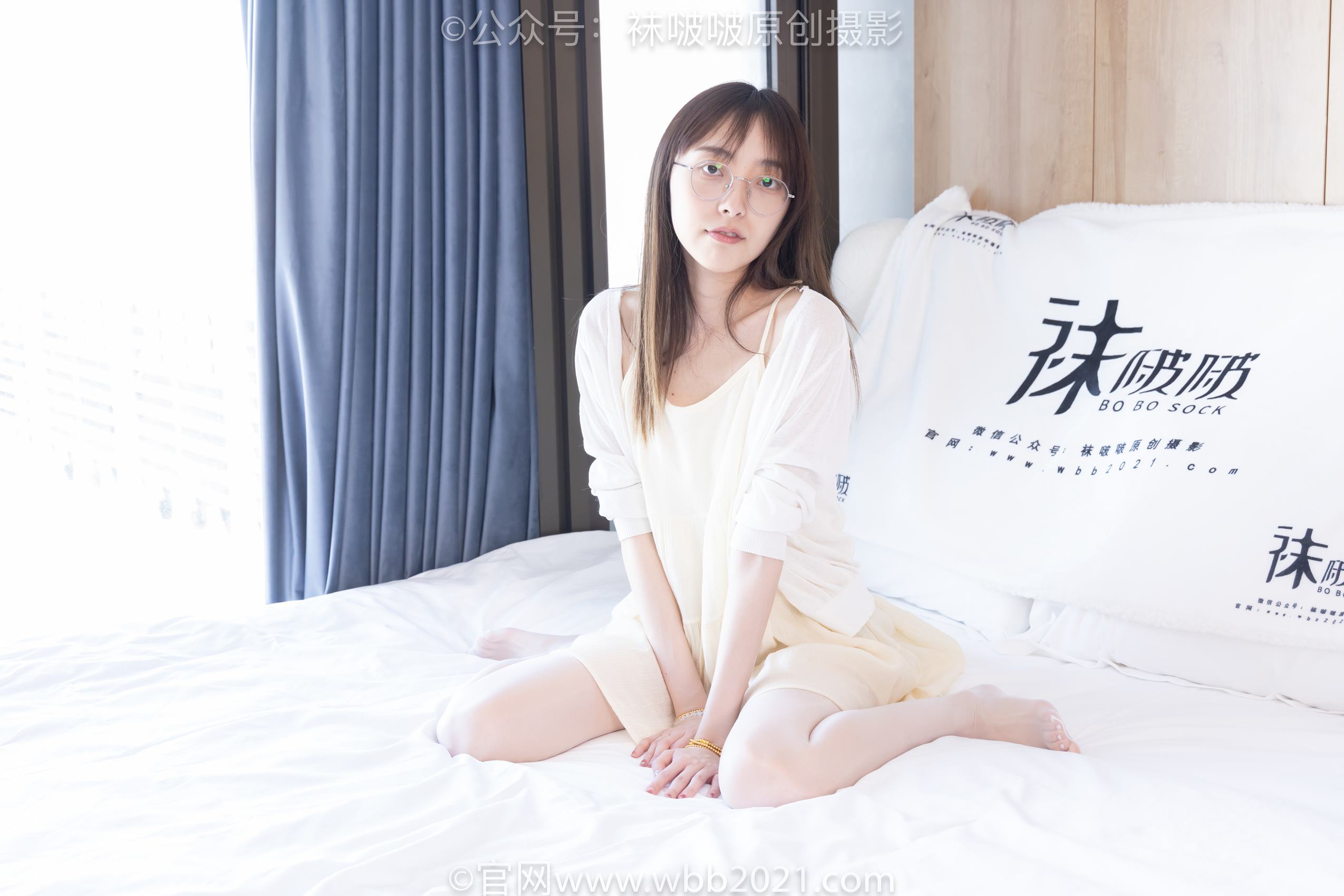 图片[5]-[BoBoSocks袜啵啵]NO.391 稚予-两双高跟鞋、肉丝、油亮白丝、裸足[145P/1V/6.56GB]-美图