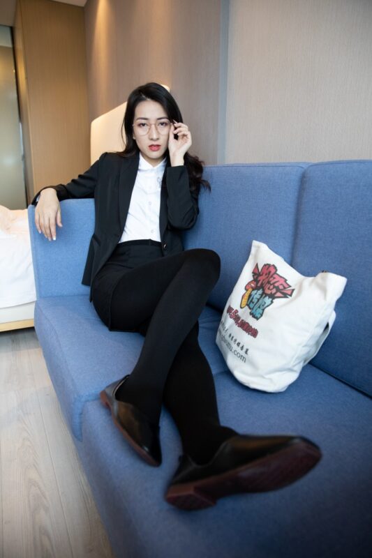 勿恋传媒 NO.596 小茶-浅神伤 [184P/1V/5.18G]-美图