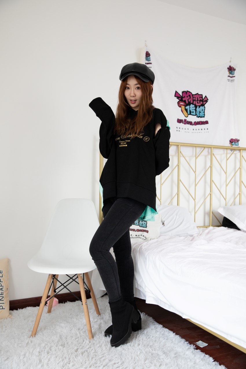 图片[1]-勿恋传媒 NO.567 优优-秋意冬词 [145P/1V/3.45G]-美图