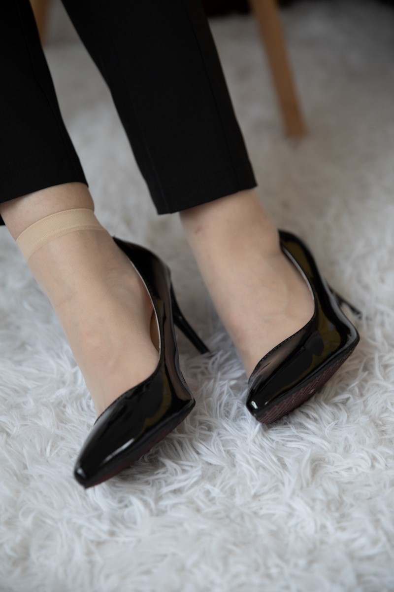 图片[2]-勿恋传媒 No.466 小茶-晨曦咖啡 [141P/1V/4.05GB]-美图