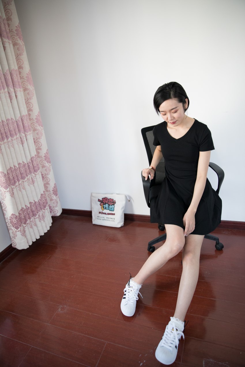 图片[4]-勿恋传媒 No.445 小飞-雨后彩虹 [151P/1V/4.29GB]-美图