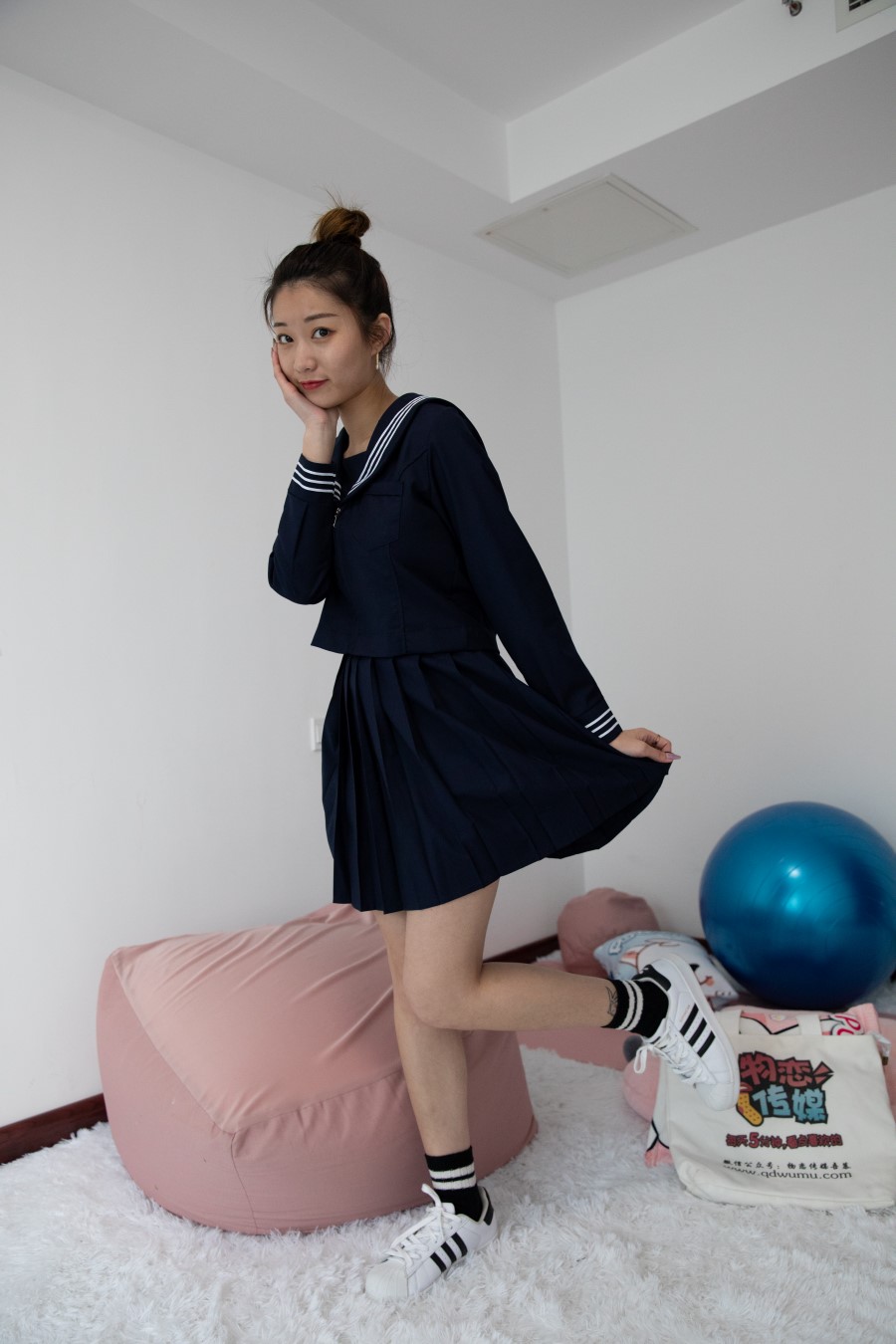 图片[2]-勿恋传媒 No.448 言言-少年的她 [143P/1V/4.07GB]-美图