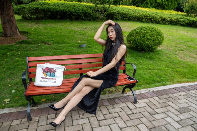 图片[4]-勿恋传媒 No.432 璐璐-如黛 [167P/1V/4.32GB]-美图