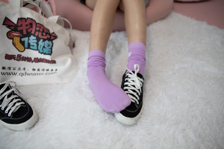 图片[2]-勿恋传媒 No.437 言言-风里的钻石 [162P/1V/4.99GB]-美图