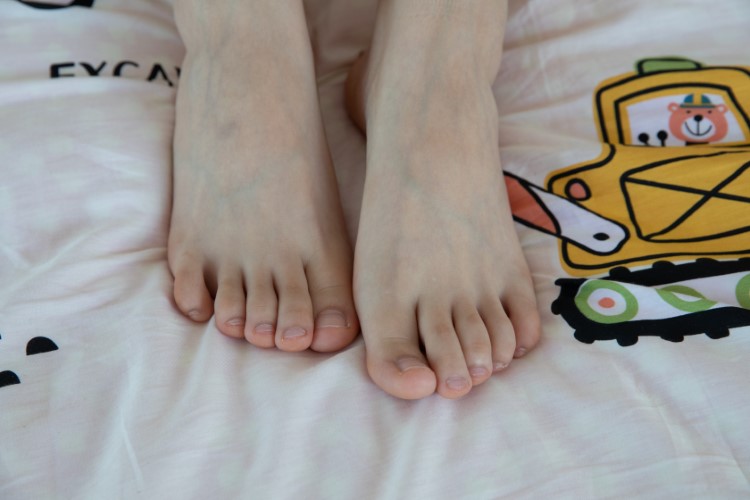 图片[2]-勿恋传媒 No.409 洋洋-格子与糖 [146P/1V/4.05GB]-美图