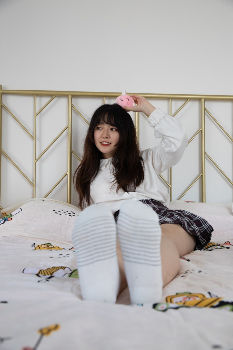 图片[5]-勿恋传媒 No.409 洋洋-格子与糖 [146P/1V/4.05GB]-美图