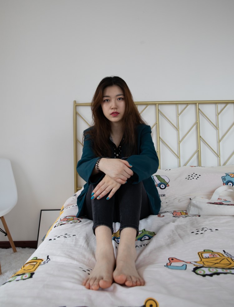 图片[1]-勿恋传媒 No.412 佳琪-四季的雨雾 [135P/1V/4.63GB]-美图