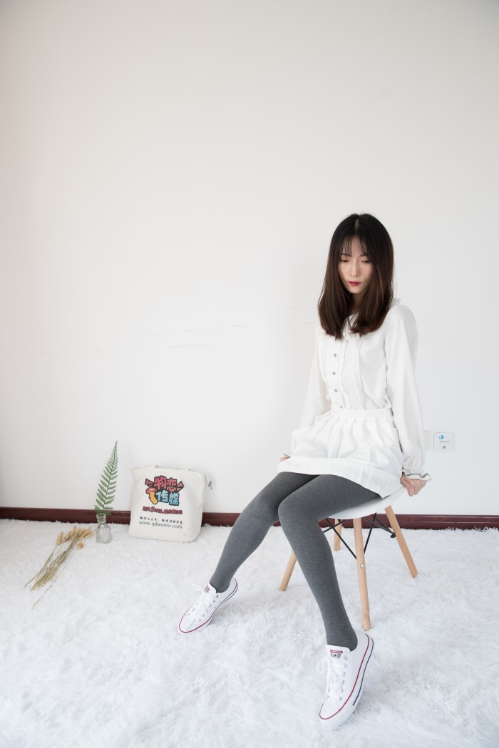 图片[1]-勿恋传媒 No.378 猫耳-温暖的灰 [142P/1V/3.52G]-美图