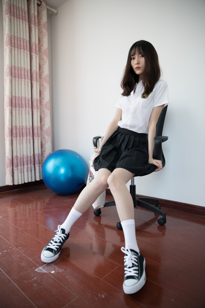 图片[1]-勿恋传媒 No.371：猫耳-百褶裙的花瓣 [206P/1V/6.34G]-美图