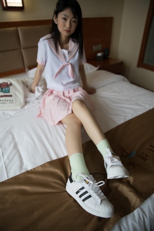 勿恋传媒 No.354 小凌-盛夏晚晴天 [238P/1V/6.91G]-美图