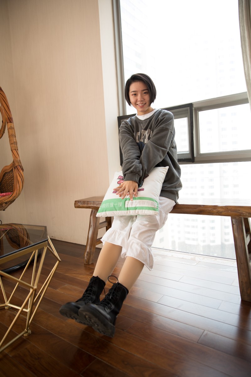 图片[1]-勿恋传媒 No.321 小飞-暖阳与风声 [165P/1V/3.26G]-美图