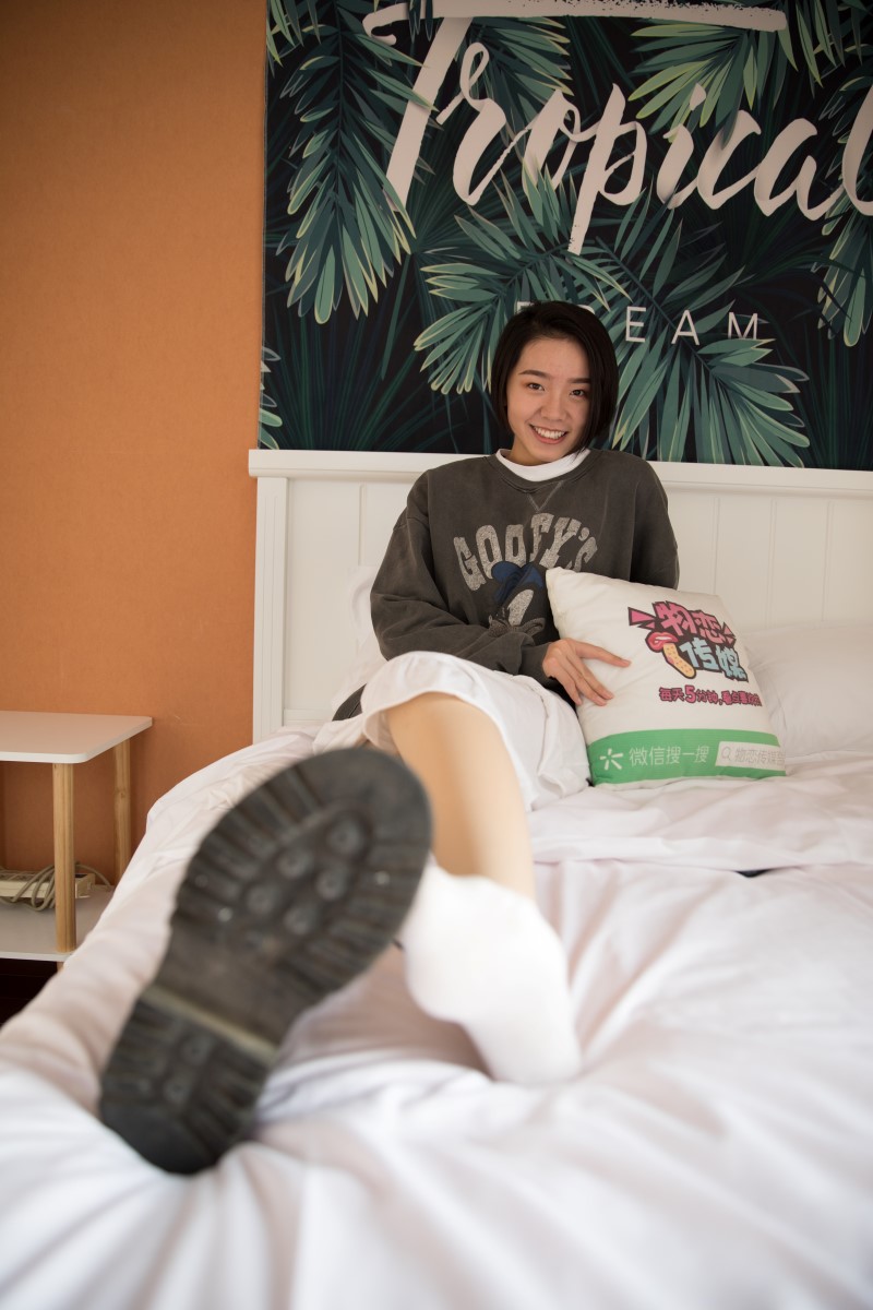 图片[2]-勿恋传媒 No.321 小飞-暖阳与风声 [165P/1V/3.26G]-美图