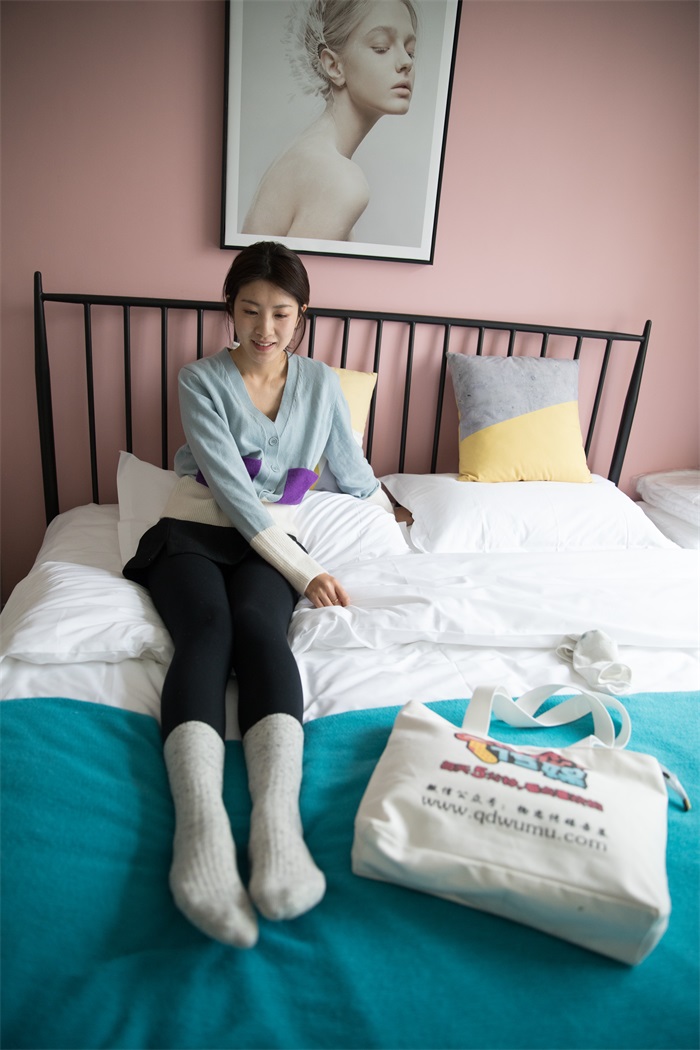 图片[1]-勿恋传媒 No.294 柠檬-格纹衫的俏皮与温柔 [220P/1V/6.27G]-美图