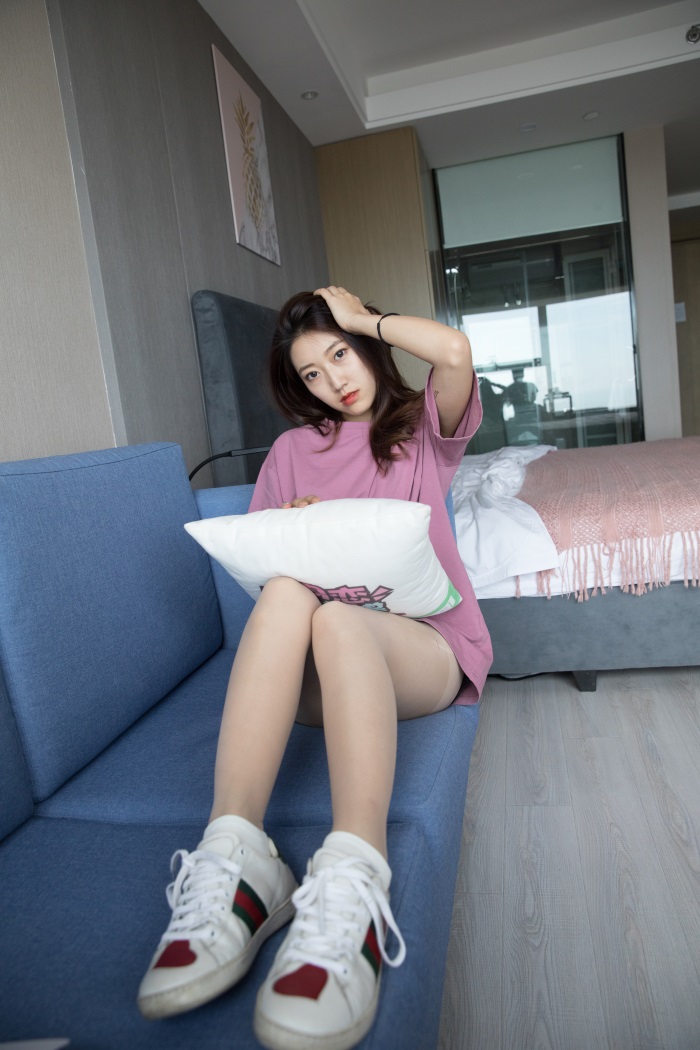 图片[2]-勿恋传媒 No.197 雅梦-我把你画成花 [186P/1V/6.59G]-美图