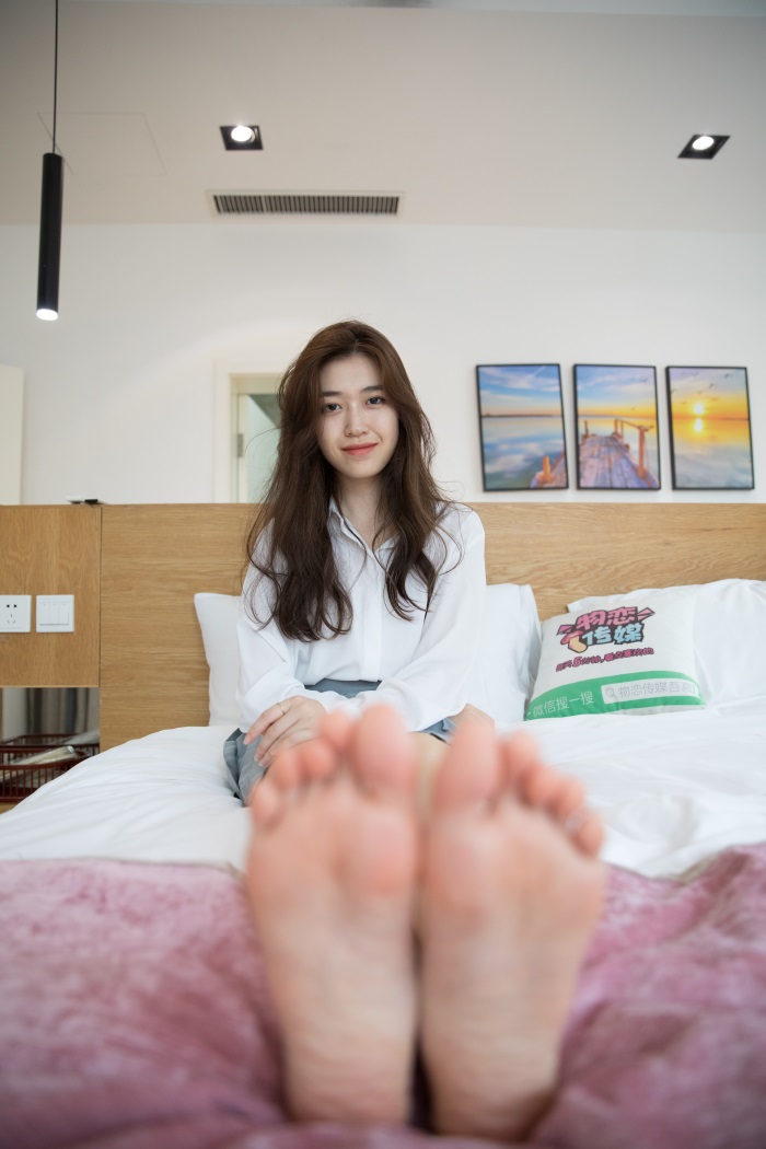 图片[2]-勿恋传媒 No.191 佳琪-东边日出西边雨 [228P/1V/6.29G]-美图