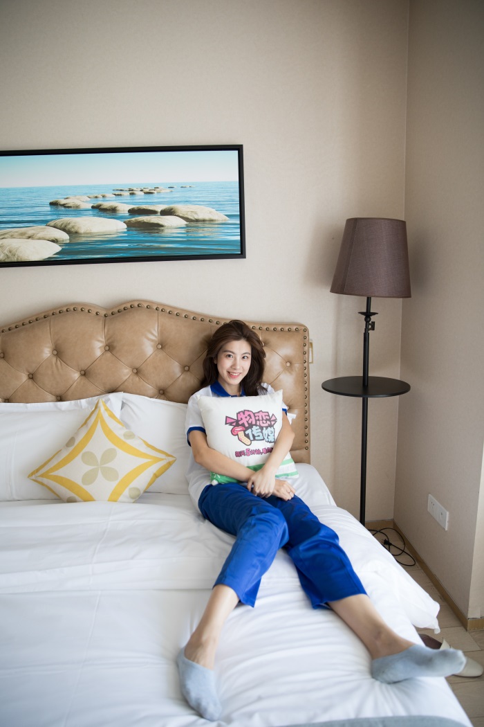 图片[1]-勿恋传媒 No.160 柠檬-清新柠檬茶，清新校园风 [169P/1V/2.81G]-美图