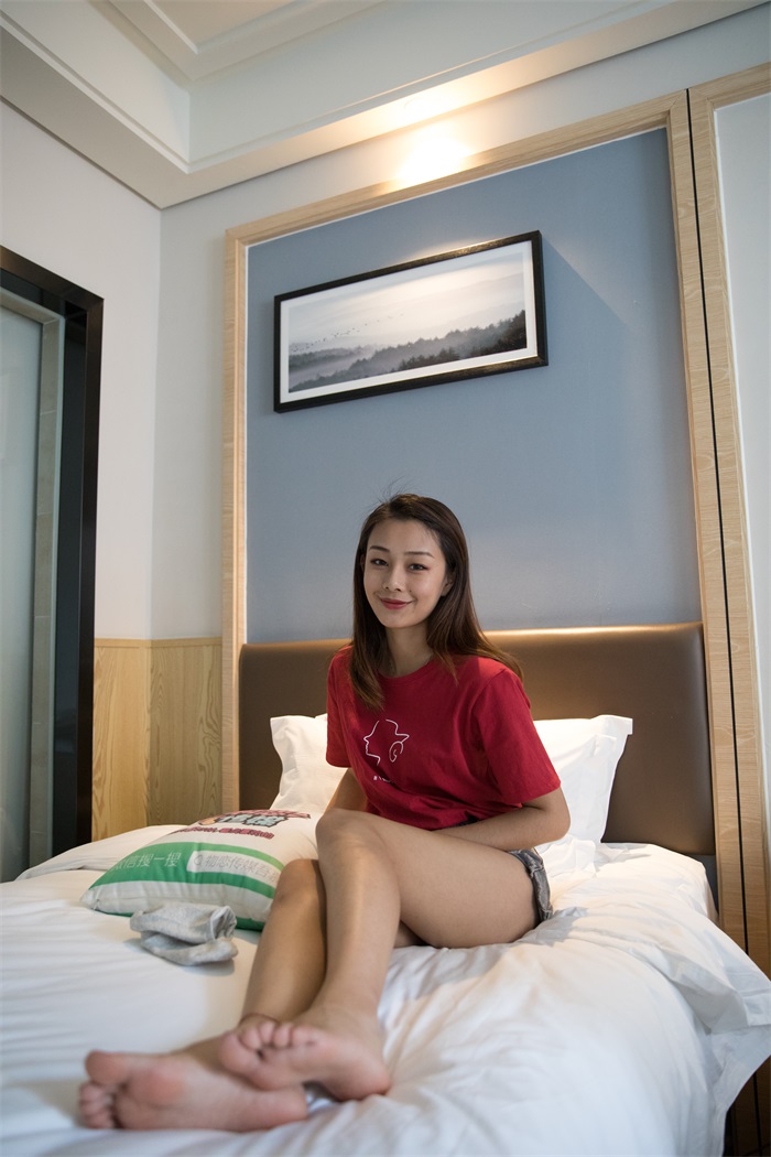 图片[2]-勿恋传媒 No.165 岚岚-夏日里的马丁靴 [137P/1V/2.32G]-美图