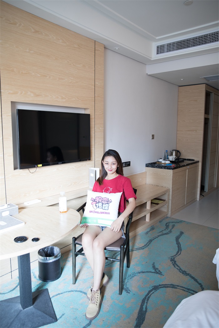 图片[4]-勿恋传媒 No.165 岚岚-夏日里的马丁靴 [137P/1V/2.32G]-美图