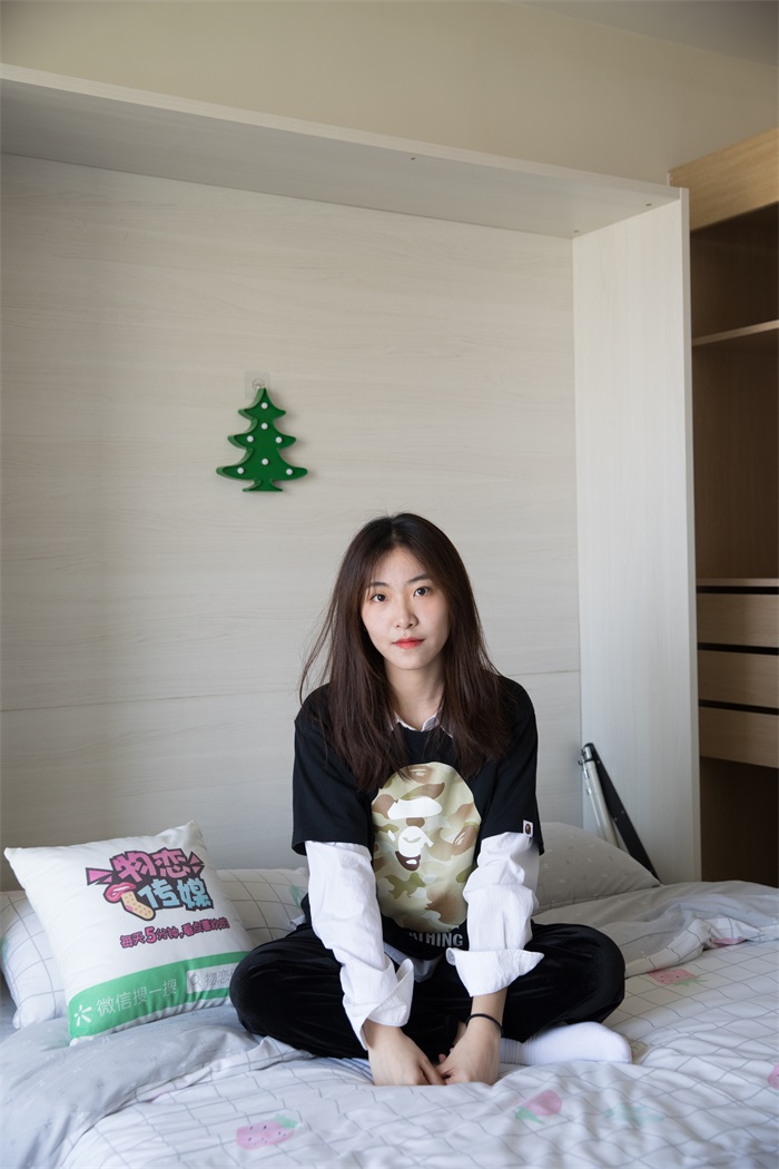 图片[4]-勿恋传媒 No.148 elise-今日份的纯情 [160P/1V/2.88G]-美图