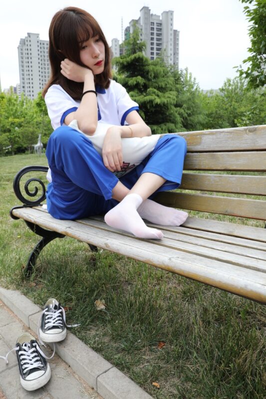 勿恋传媒 No.151 猫耳-母校里的校服情结 [232P/1V/4.2G]-美图