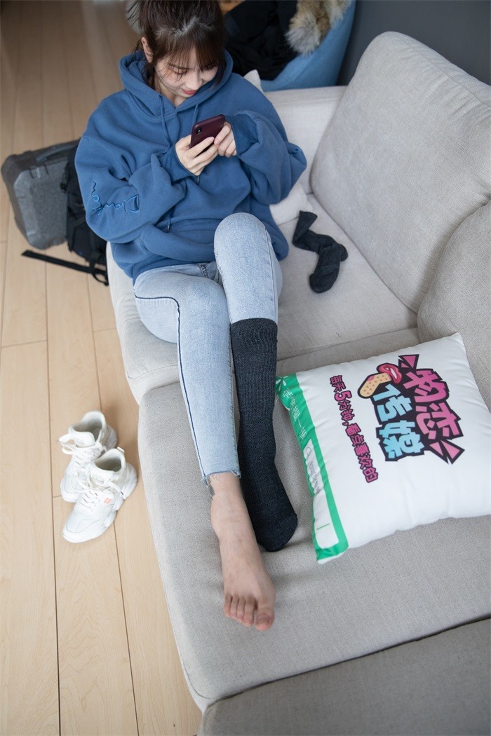 图片[2]-勿恋传媒 No.098 米莱-俏皮可爱长筒袜 [177P/1V/2.34GB]-美图