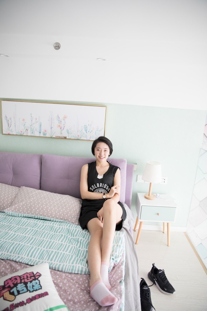 图片[2]-勿恋传媒 No.105 小飞-你是我爱笑的短发姑娘 [152P/1V/2.72GB]-美图