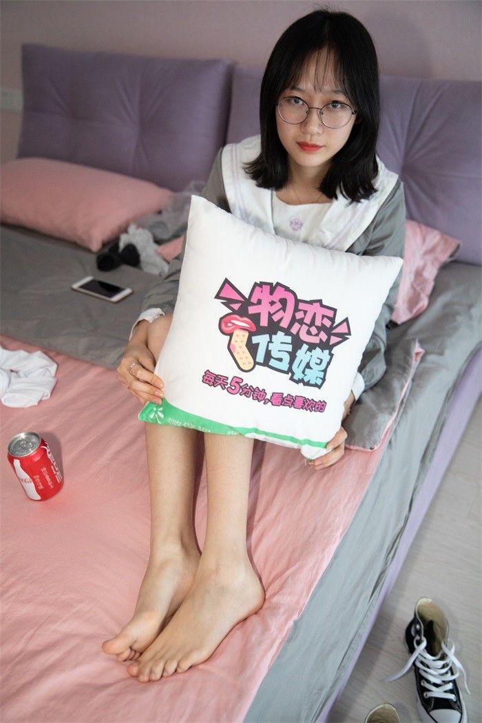 图片[2]-勿恋传媒 No.112 落落-荷叶边加白丝 [116P/1V/1.71GB]-美图