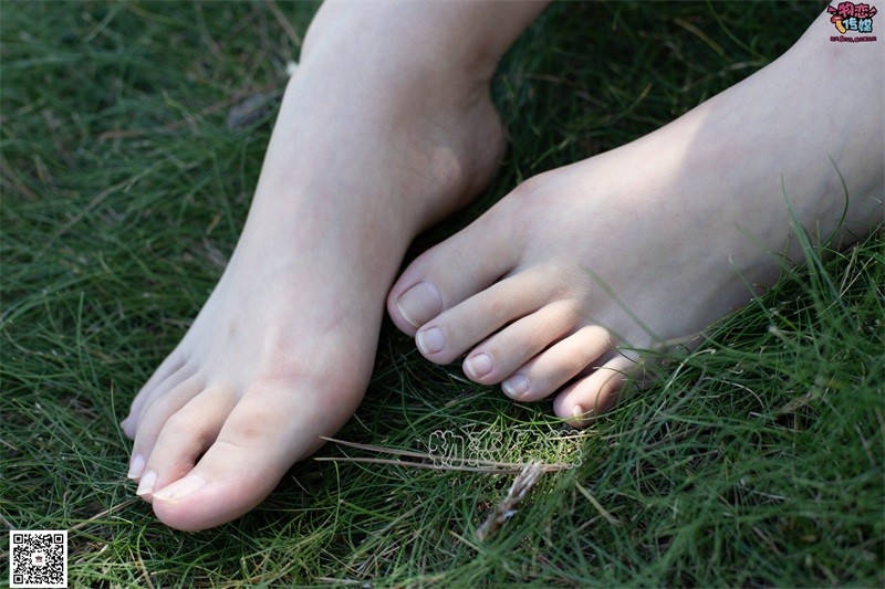 图片[2]-勿恋传媒 No.062 告别仲夏夜之梦,妖娆的镁足 [130P/1V/1.08GB]-美图