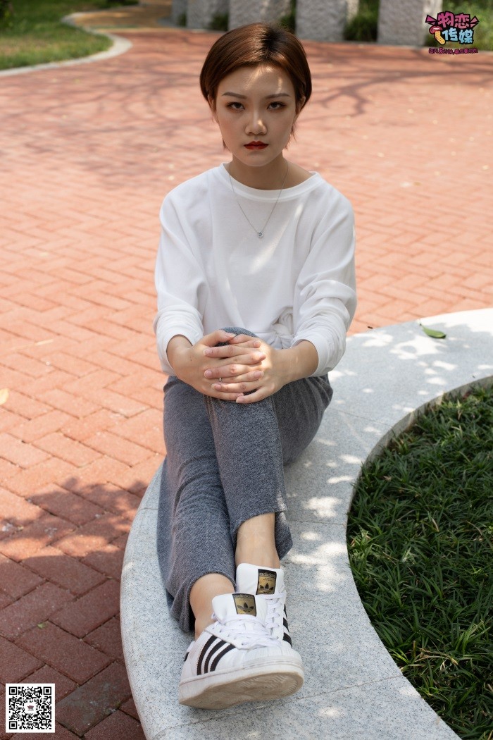 图片[1]-勿恋传媒 No.044 剪掉长发，忘掉烦恼~ [112P/1V/841MB]-美图