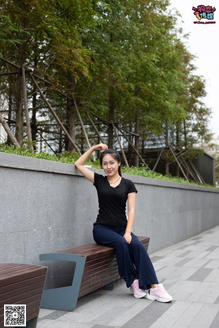 图片[3]-勿恋传媒 No.053 些许肉感，很多姓感~粉色小跑鞋配黑色船袜 [124P/1V/938MB]-美图