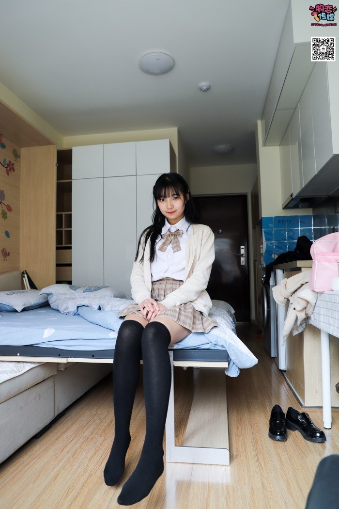 图片[3]-勿恋传媒 No.005 JK至服高中小解解，棉袜加丝袜 喜欢的扣666 [163P/663MB]-美图