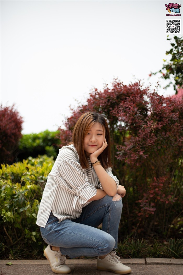 图片[2]-勿恋传媒 No.014 高冷风格的大一小解解哦,公园长椅 [237P/1V/1.41GB]-美图