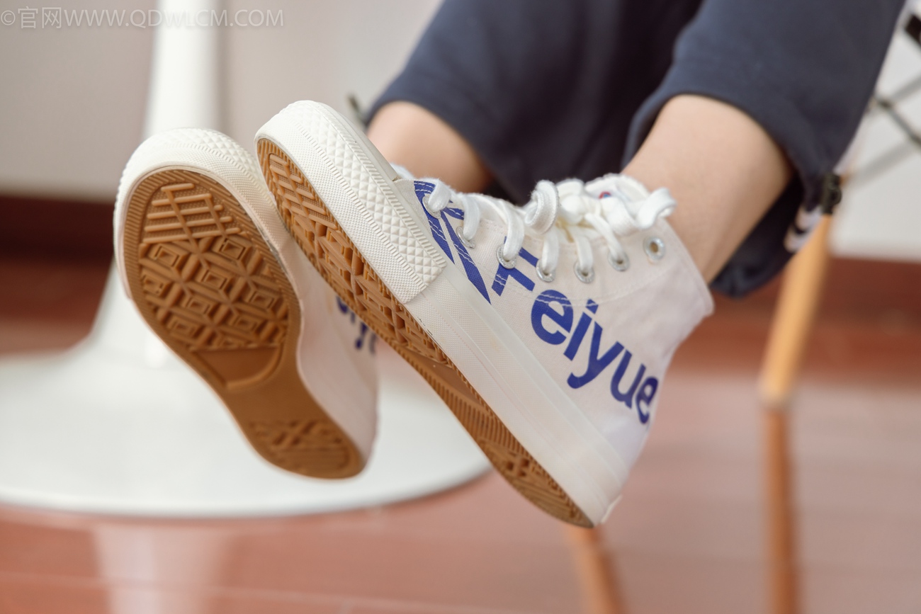 图片[3]-勿恋传媒 NO.1000 然然[140P/1V/4.02GB]-美图