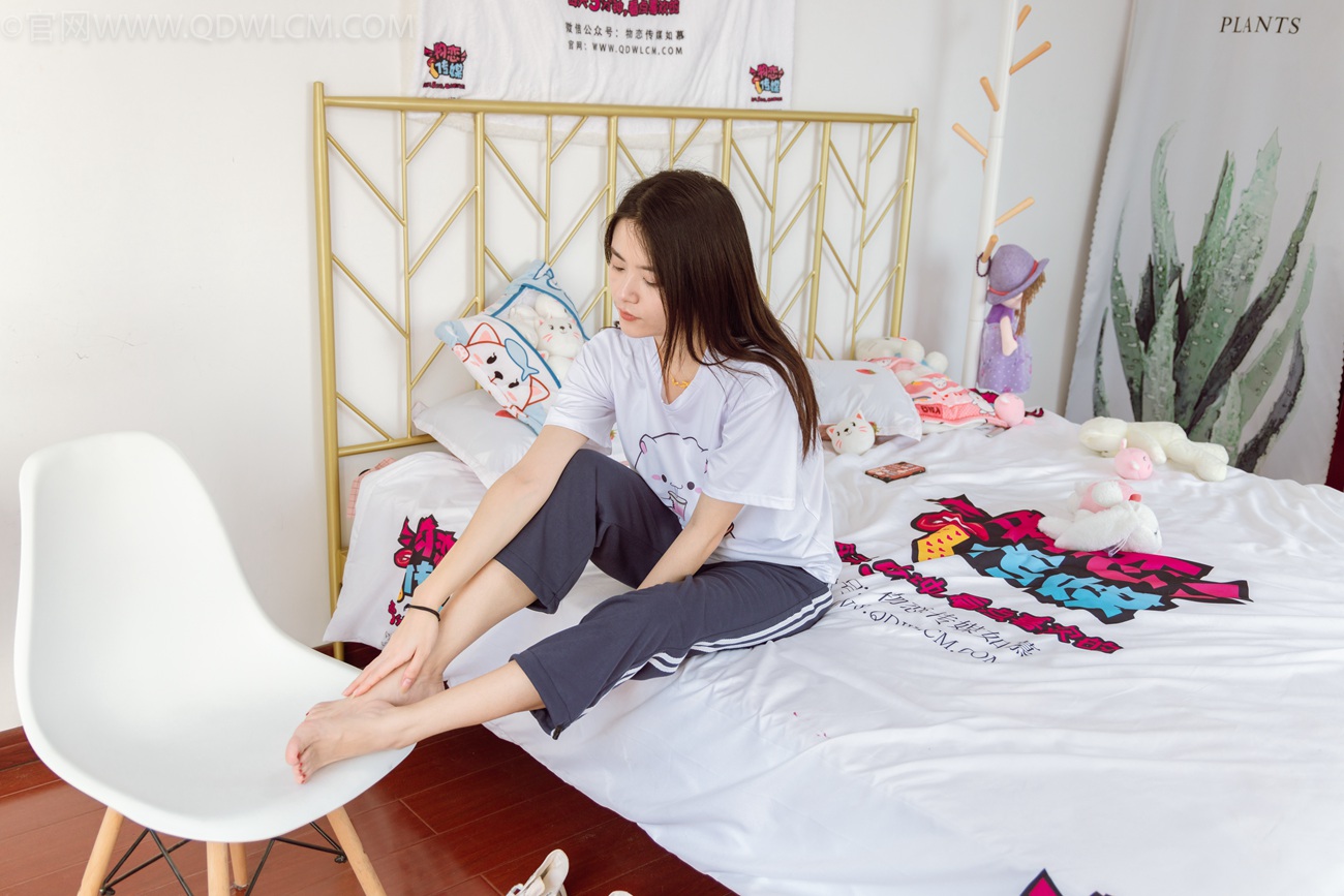 图片[4]-勿恋传媒 NO.1000 然然[140P/1V/4.02GB]-美图