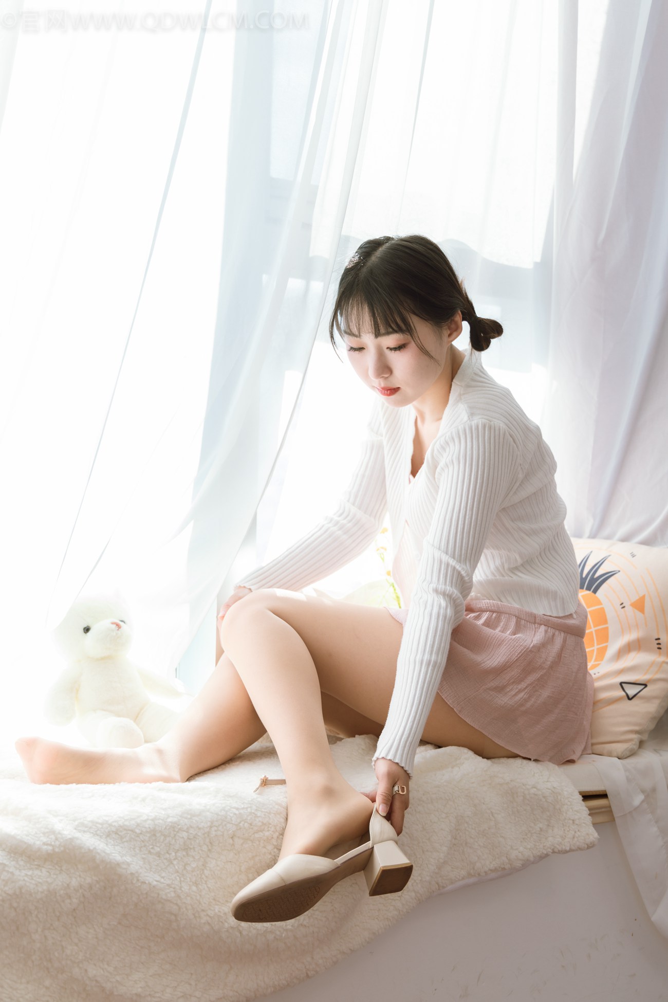 图片[4]-勿恋传媒 NO.1001 月心[139P/1V/3.40GB]-美图