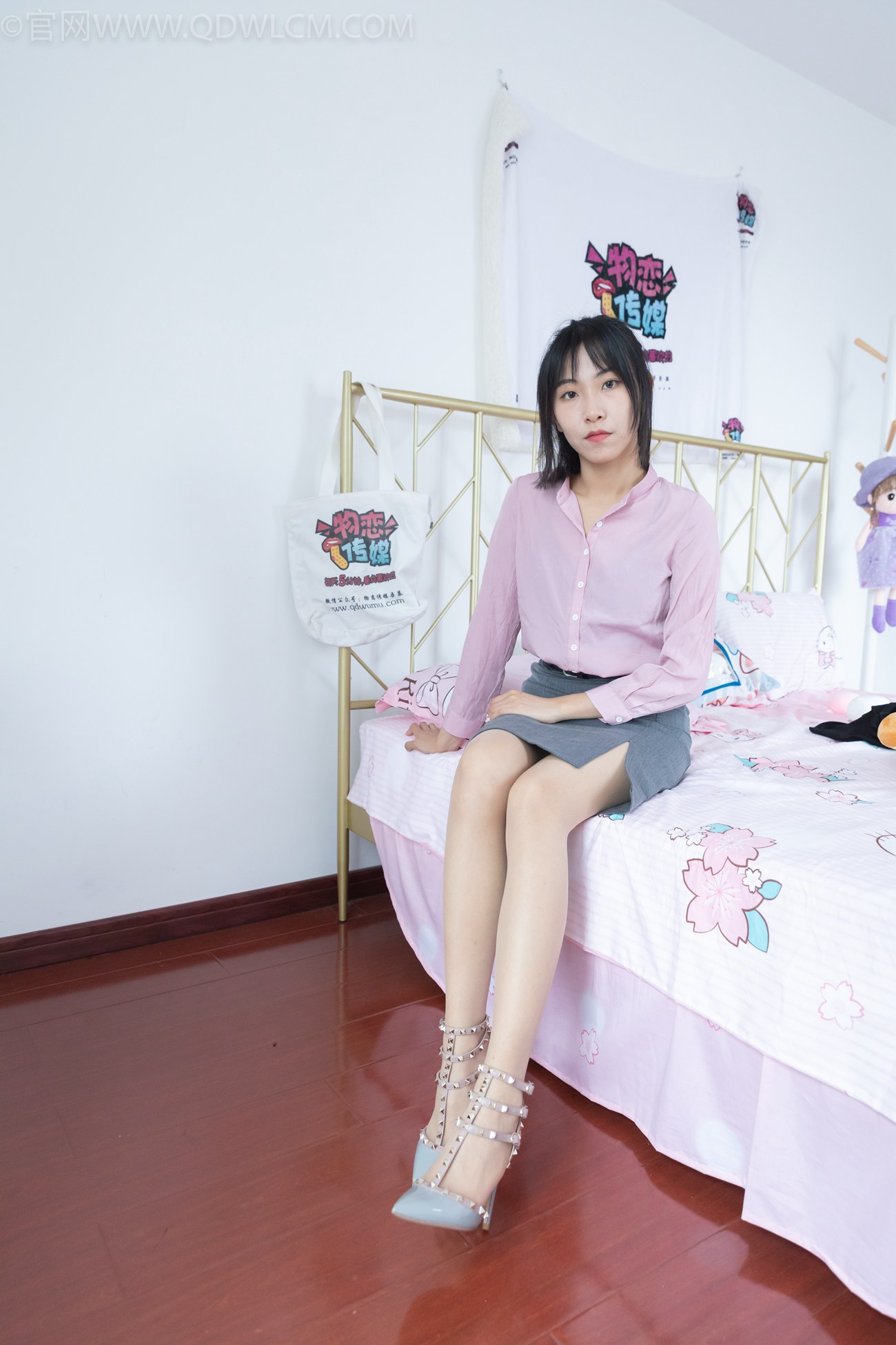 图片[3]-勿恋传媒 NO.1003 elise[127P/1V/5.74GB]-美图