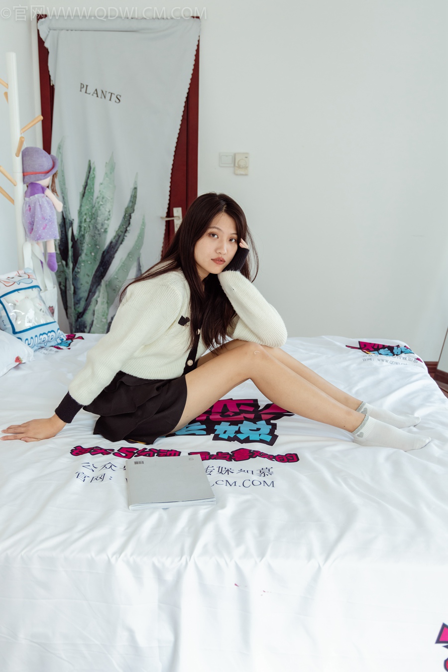 图片[4]-勿恋传媒 NO.988 小桃-夜话远方[141P/1V/3.82GB]-美图