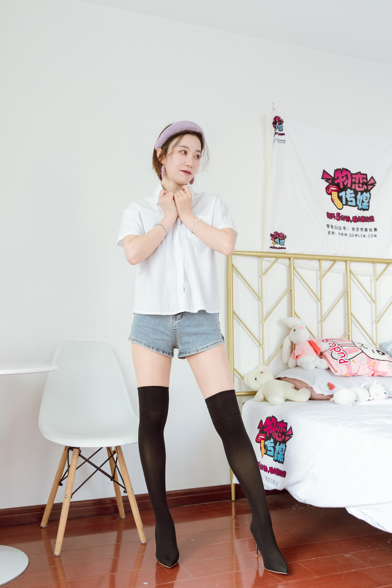 图片[1]-勿恋传媒 NO.989 七七-一片雨[135P/1V/3.62GB]-美图